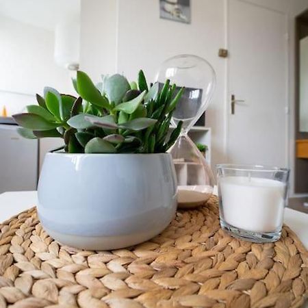 Fully Equipped Apartment Ideal For 2 People มาร์กเซย ภายนอก รูปภาพ